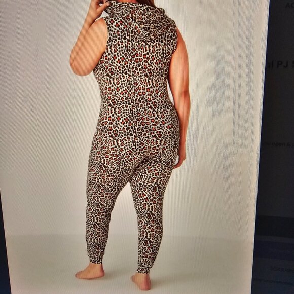 Emme Jordan Animal PJ Set - Picture 3 of 3